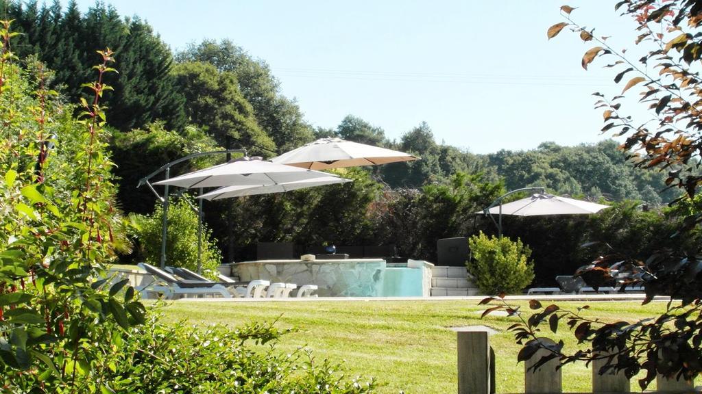 Chambres D'Hotes Domaine De Compostelle Casteide-Candau Exterior foto